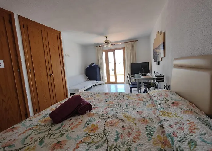 Port Royale * לוס כריסטיאנוס